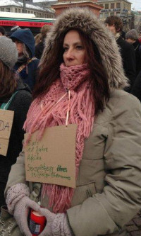 Sute, 11 Jahre, Afrika, Sexspielzeug ihres 59-jährigen Ehemanns